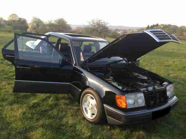 Mercedes-Benz 260 E~LEDER~KLIMA~AUTOM~ESD~ALU~SCHWARZ 0