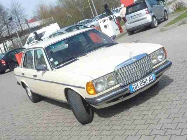 Mercedes-Benz 300 D / Klima / Automatik