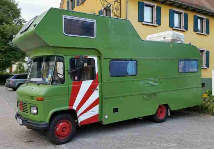 Mercedes-Benz 407 408 409 Wohnmobil 9 Plätze Camper mit Vorzelt