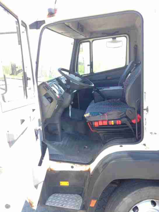 Mercedes Benz 814 EcoPower Kühlkoffer 2 Kammer Sofort Einsatz.