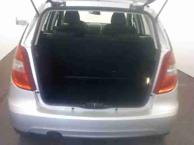 Mercedes-Benz A 160 CDI DPF BlueEFFICIENCY