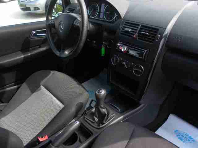 Mercedes-Benz A 160 CDI--TÜV NEU