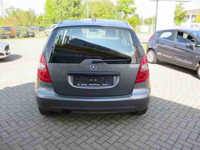 Mercedes-Benz A 170 BlueEFFICIENCY m. SITZHZ.