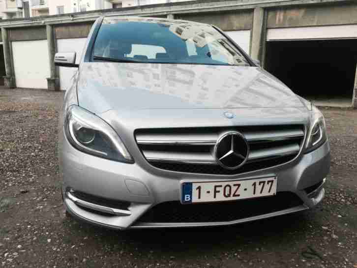 Mercedes Benz A 180 CDI (BlueEFFICIENCY)