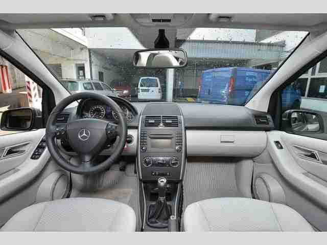Mercedes-Benz A 200 Avantgarde Klima/Sitzheizung/Einpar