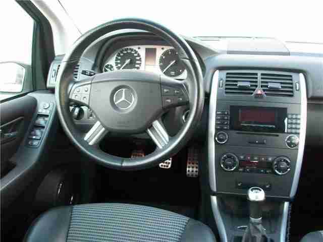 Mercedes-Benz B 200 lückenlos scheckheftgepflegt