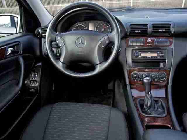 Mercedes-Benz C 180 Elegance EL.SITZE+DURCHLADE+TEMPOMA