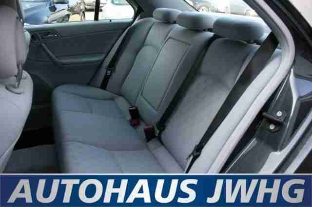 Mercedes-Benz C 200 Kompressor TEMPOMAT SPORTFAHRWERK 1