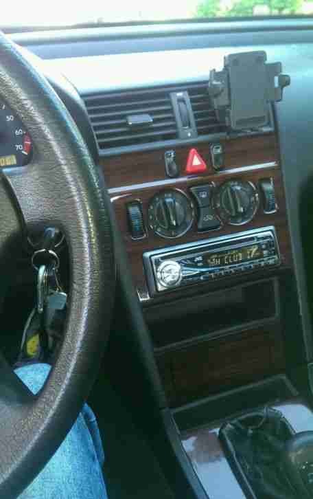 Mercedes Benz C180