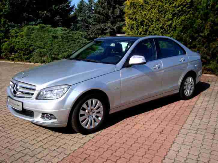 Mercedes Benz C230 - Elegance, wenig Kilometer, Top Zustand