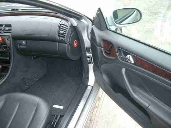 Mercedes-Benz CLK 200 ELEG,KLIMA,NAVI, LEDER,AUTOM,PD