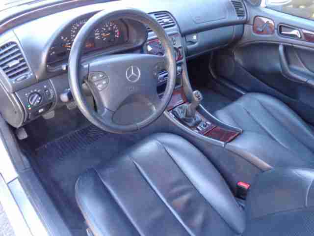 Mercedes-Benz CLK Coupe 200 Elegance Kompressor,Vollede