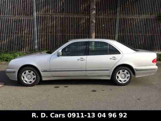 Mercedes-Benz E 200 Kompressor Classic