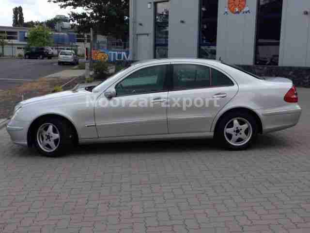 Mercedes-Benz E 220 CDI Elegance *Euro 4 *Navi *Automat
