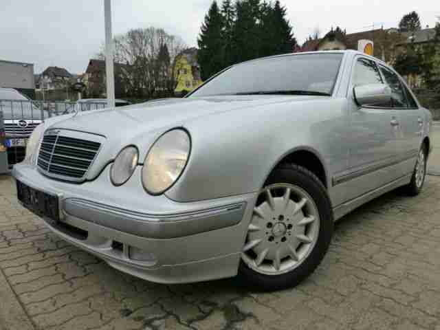 E 220 CDI Elegance Klima Kein Rost