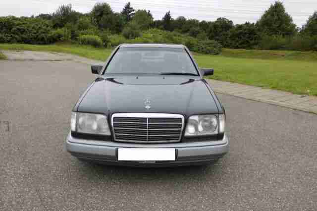 Mercedes-Benz E 220 CE Leder+Klima+Automatik