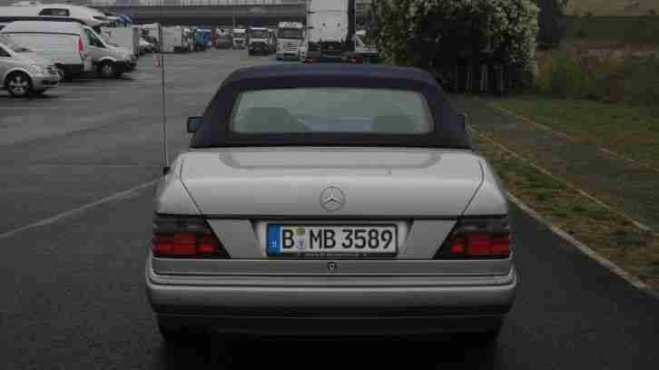 Mercedes Benz E 220 Cabrio Standheizung Klimaautomatik El-Sitze El-Fenster