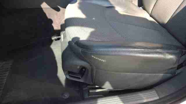 Mercedes-Benz E 220 T CDI Automatik Avantgarde DPF Navi