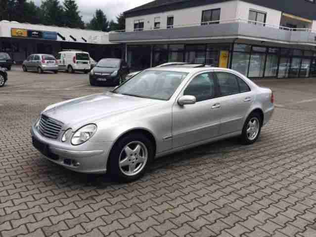 Mercedes Benz E 240 Elegance !! Autom. 1Jahr Car Garan