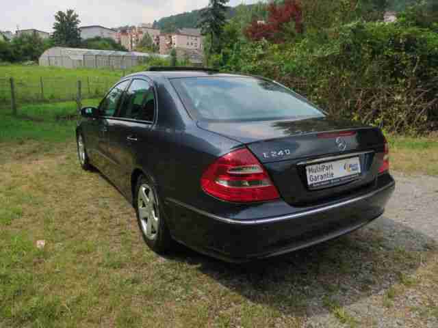 Mercedes-Benz E 240 Lim. AVANTGARDE LEDER XENON SHD PDC