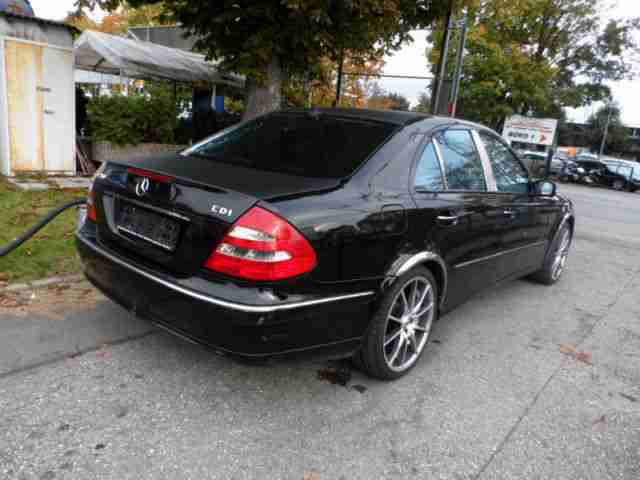 Mercedes-Benz E 280 CDI Avantgarde *Euro 4*Navi*Xenon*1