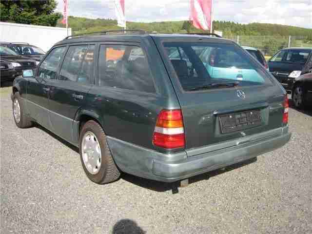 Mercedes-Benz E 300 T 4Matic Sportline