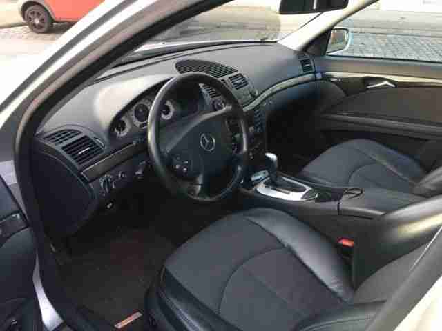 Mercedes-Benz E 320 CDI Avantgarde / Leder, Navi, Xenon