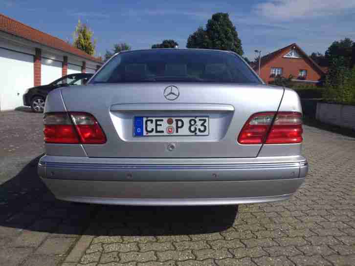 Mercedes Benz E 320 CDI Limo. Bj.2001 + DPF + Klima + Leder + Navi + Autom. +