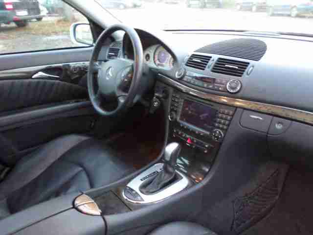 Mercedes-Benz E 500 Avantgarde!!Navi!!Leder!!S-Dach!!To
