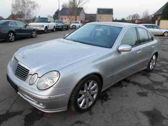 Mercedes-Benz E 500 Avantgarde!!Navi!!Leder!!S-Dach!!To