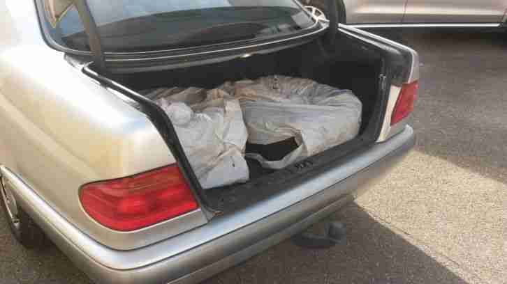 Mercedes Benz E Classe 220CDI mit NEUE BOSCH PUMPE!