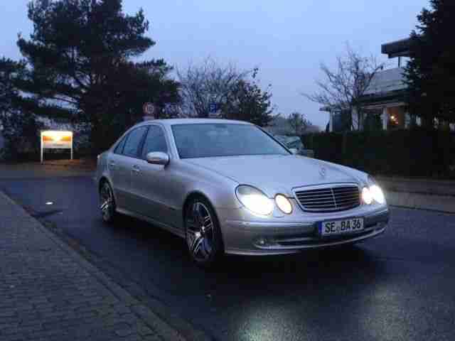 Mercedes Benz E Klasse 320 Avantgarde 185.000KM BJ 2004 Vollausstattung