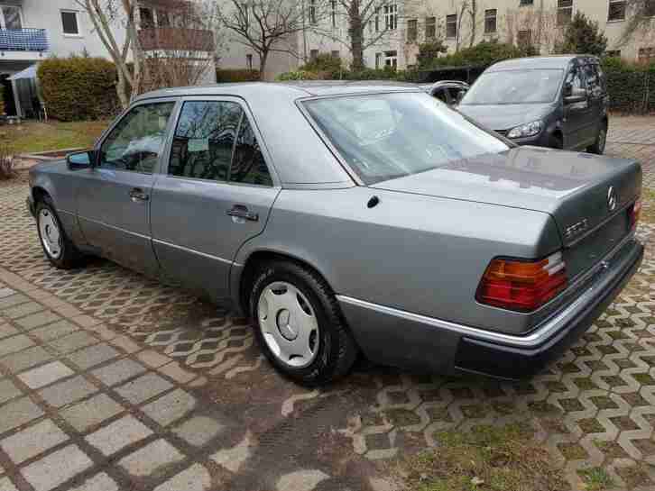 Mercedes Benz E Klasse E 230 Auto W124 Tüv 05/20 Originalzustand Automatik 8 R.