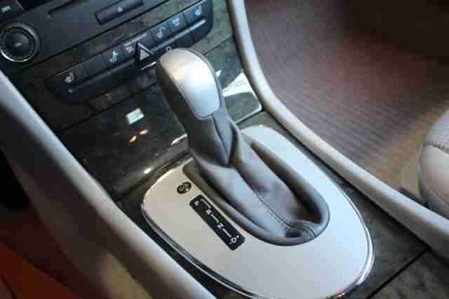 Mercedes-Benz E-Klasse Lim. E 200 CDI Automatik AHK