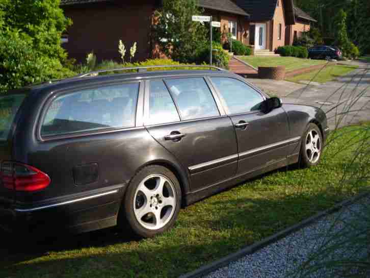 Mercedes-Benz E240T mit LPG-Anlage