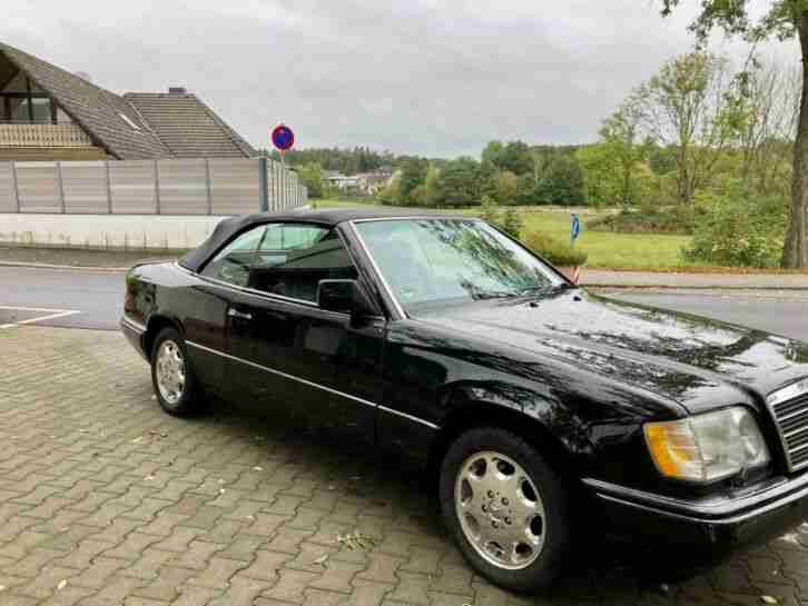 Mercedes Benz E320 Cabrio Verdeck und Leder NEU mit absoluter Vollausstattung