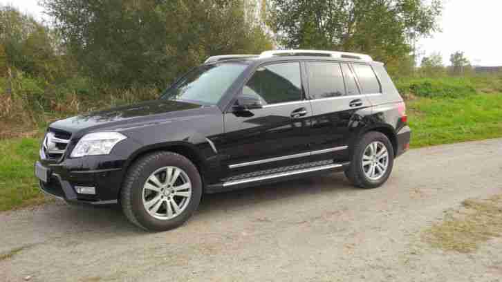 Mercedes Benz GLK 350 4 Matic mit AMG