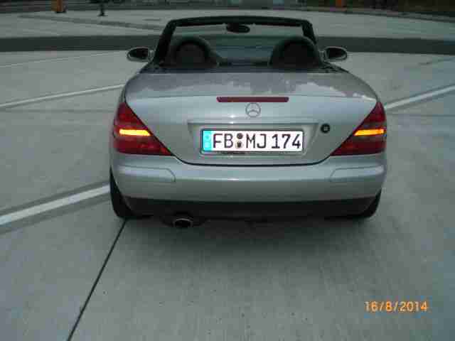 Mercedes-Benz SLK 200