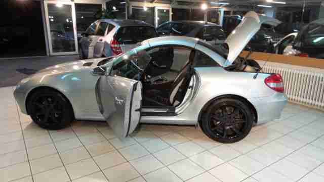 Mercedes-Benz SLK 200 Kompressor Navi Comand