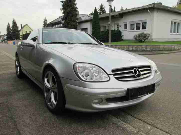 Mercedes Benz SLK 200 Kompressor - sehr gepflegt mit super Ausstattung * * *