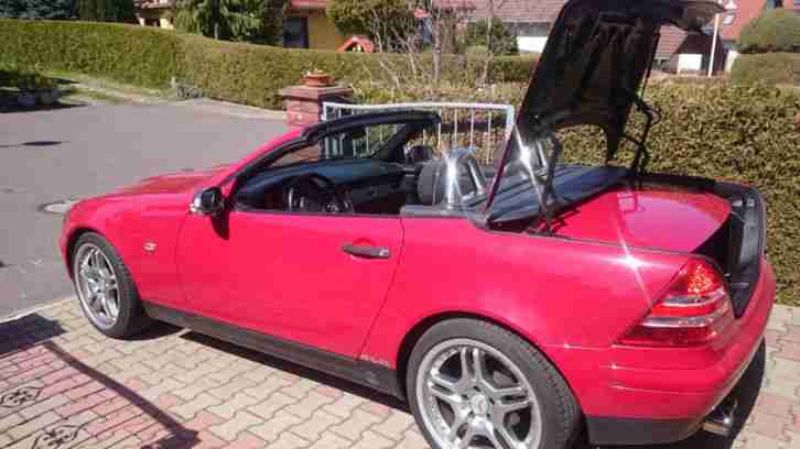 Mercedes Benz SLK 200 top zustand , wenig