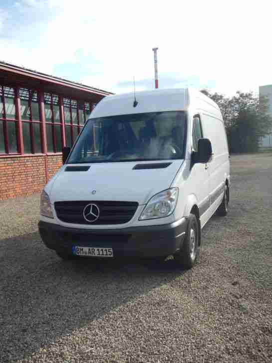 Mercedes Benz Sprinter 213