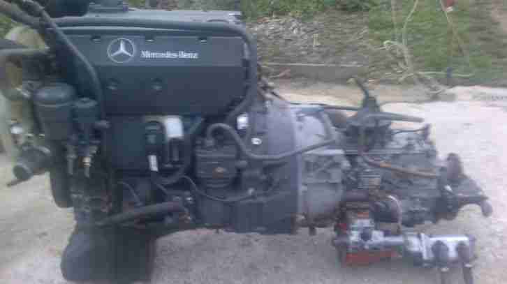 Mercedes Benz Vario 810DT Motor Teile