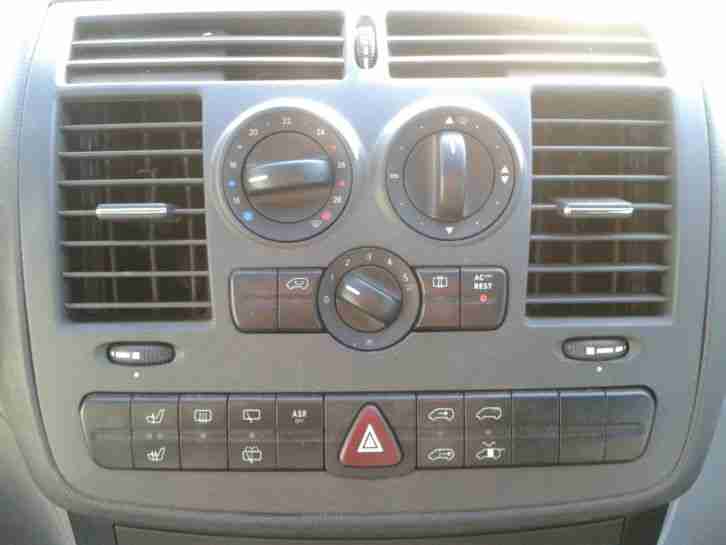 Mercedes Benz Vito 115 CDI Kompakt Automatic Mixto Navi Tel AHK Tempomat Klima