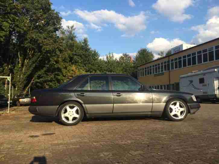 Mercedes Benz W124 230e Liebhaberfahrzeug *Sehr Gepflegt*TOP*SCHWARZ MET.*