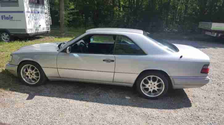 Mercedes-Benz W124 320 Coupe Sportline