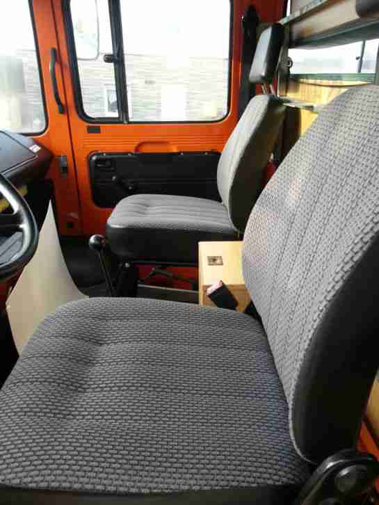 Mercedes Bus 407 D