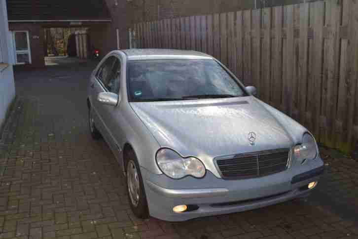 Mercedes C 200 CDI Classic **EZ.09.03.2004**Euro4 Grüne Plakette**Wenig km**