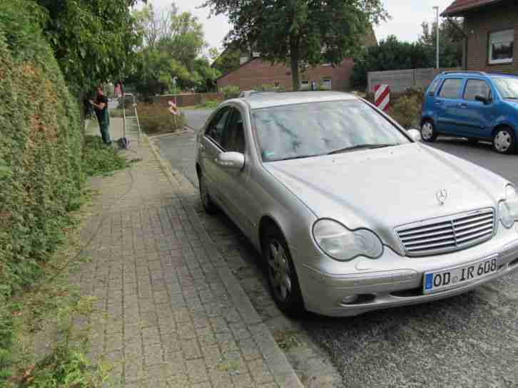 Mercedes C 240 Limousine NUR 111000 Kilometer