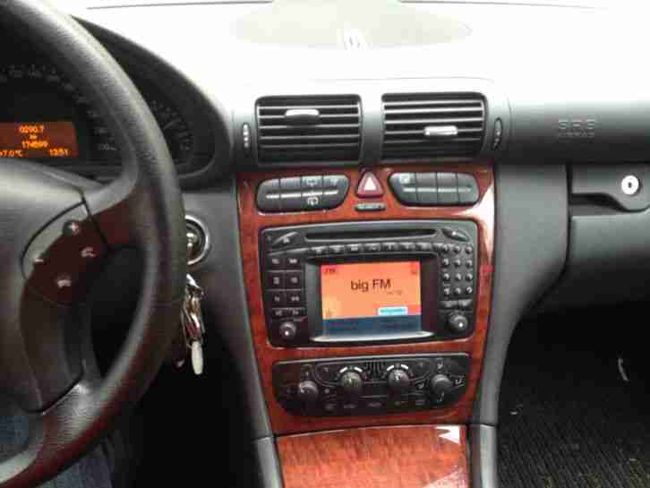 Mercedes C220 CDI 143PS,174000km,Grüne Plakette,NAVI Comand Bj 10/2003